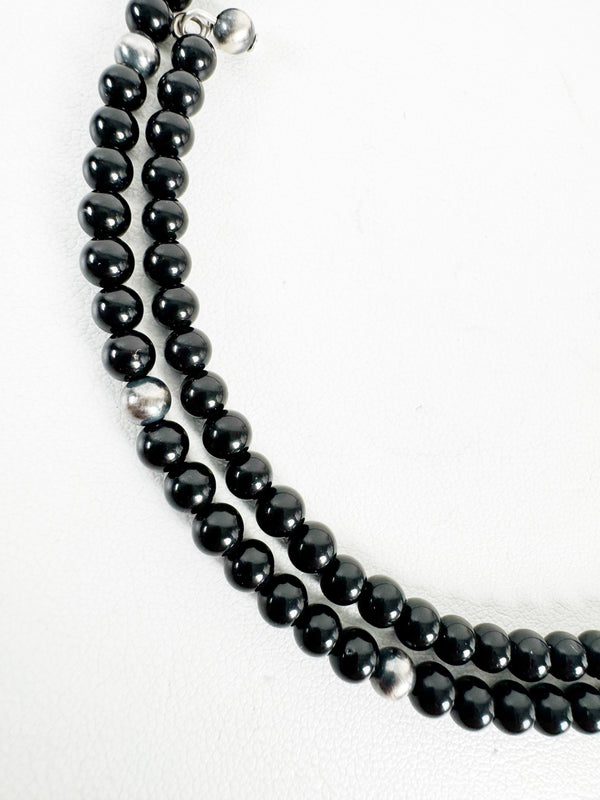 BLACK ONYX & NAVAJO PEARLS MEMORY CHOKER (MW92)