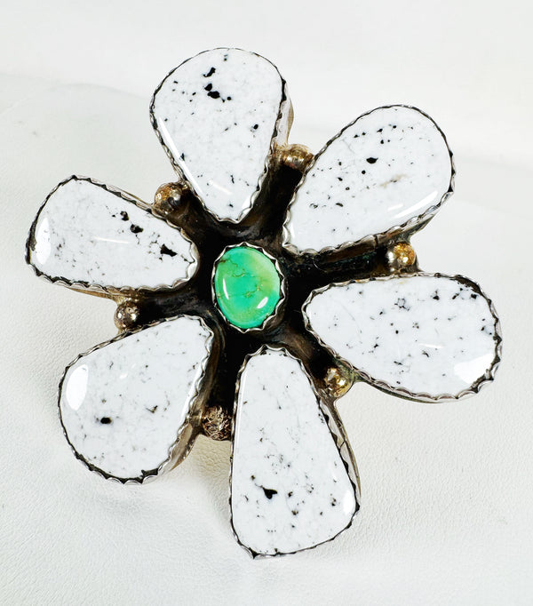 WHITE BUFFALO & PIXIE TURQUOISE NATIVE MADE STATEMENT FLOWER RING SIZE 9 (MW98)