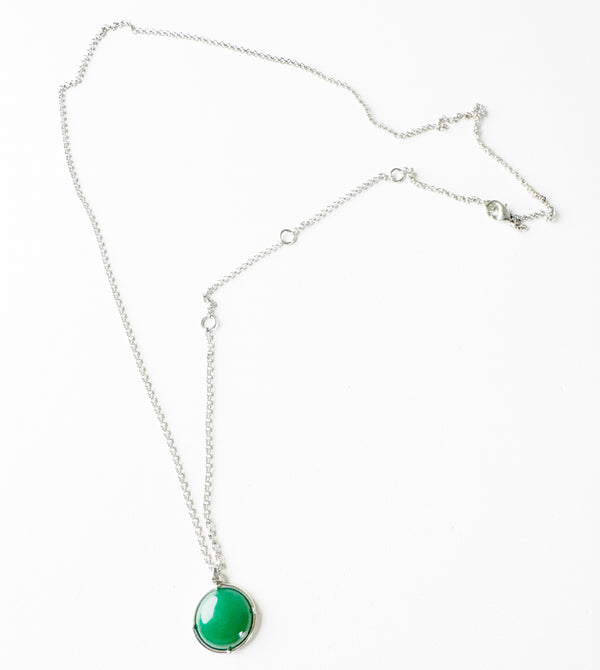 GREEN JADE AMULET NECKLACE (30" ADJUSTABLE)