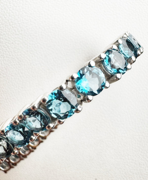 LONDON BLUE TOPAZ 8" TENNIS BRACELET (RB41)