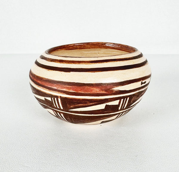 HOPI NATIVE AMERICAN MADE BOWL (TO3)