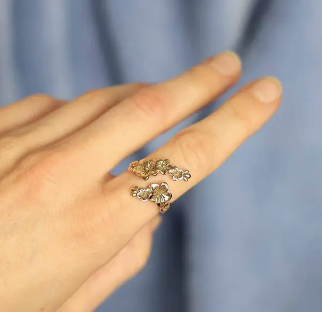 CHERRY BLOSSOMS ADJUSTABLE RING