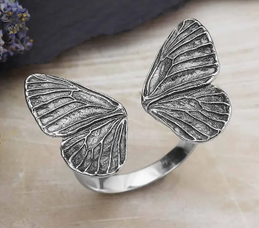 BUTTERFLY WINGS ADJUSTABLE RING