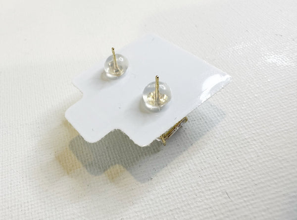 14KT GOLD MAN-MADE DIAMOND STUDS