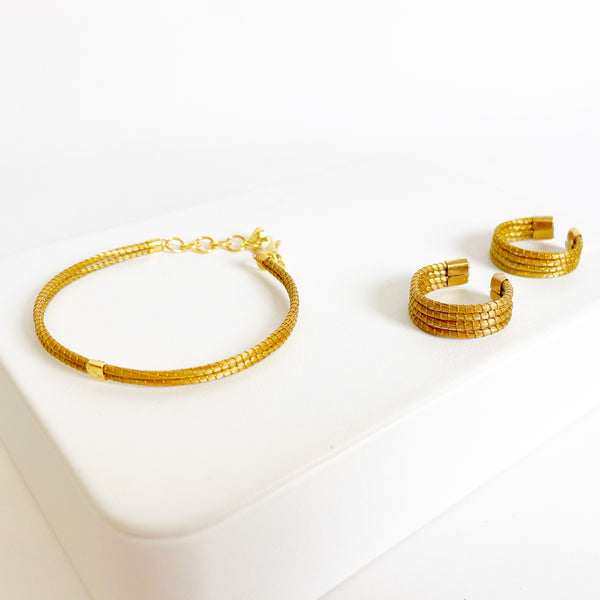 GOLDEN GRASS BRACELET AND RINGS SET